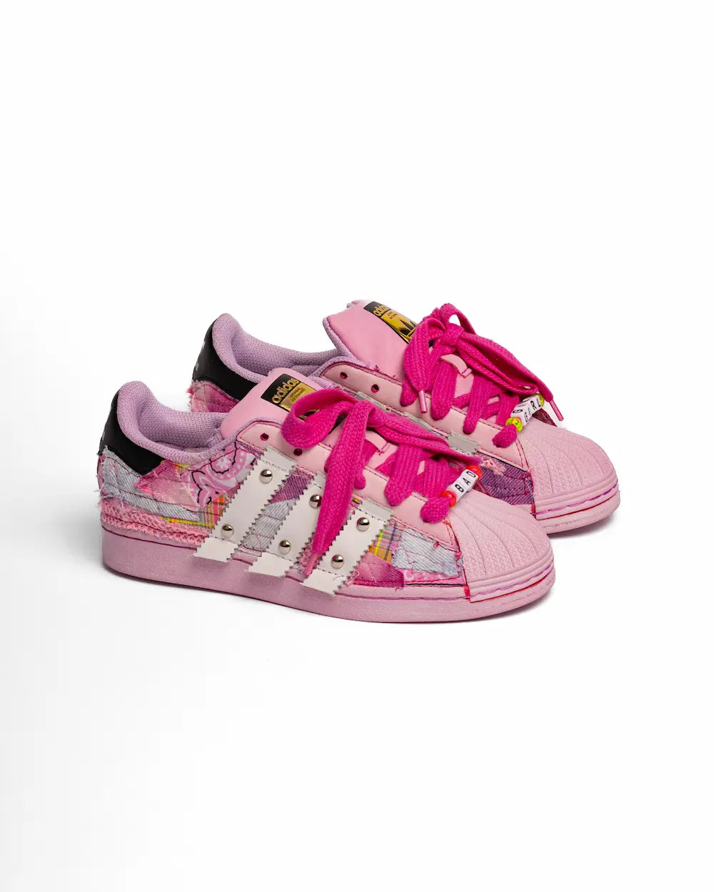 Adidas superstar custom modello Bad Girl, rosa con tessuti effetto patchwork