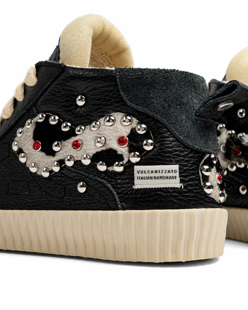 Springa X Seddys - Wavy Leather Black Stallion