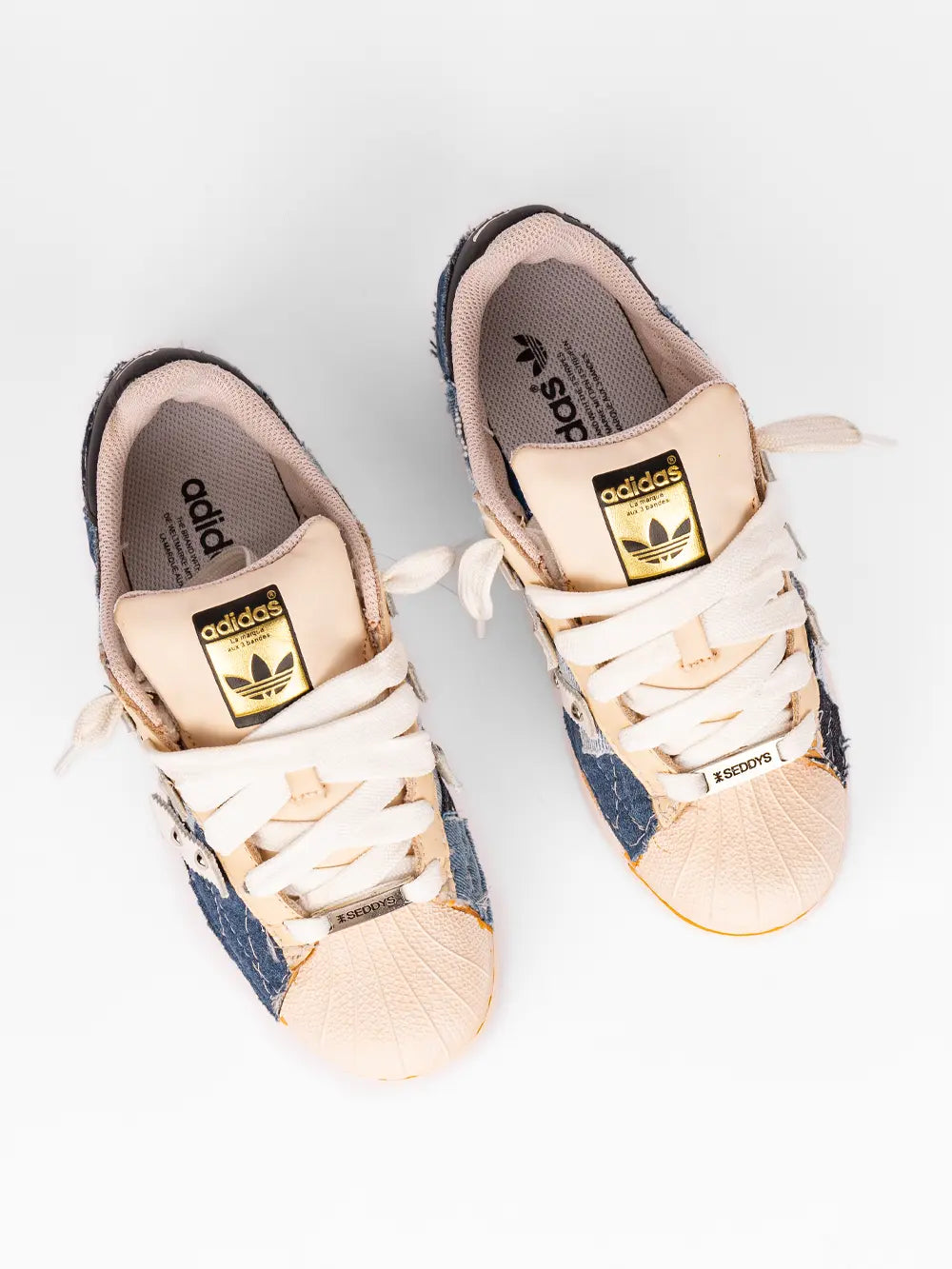 Adidas Superstar Denim Custom effetto patchwork dall'alto