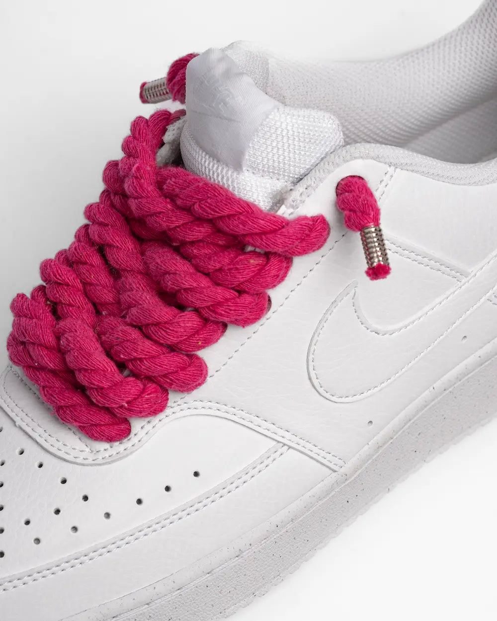 Nike Court Vision personalizzata con lacci in corda fucsia