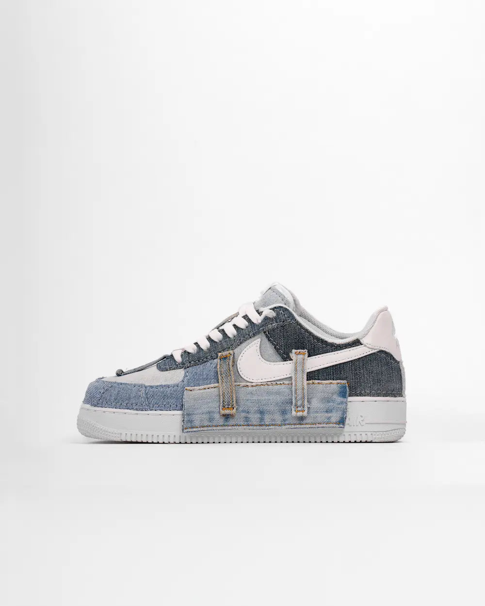 NIKE AIR FORCE 1 CUSTOM RIVESTITA IN JEANS RICICLATO