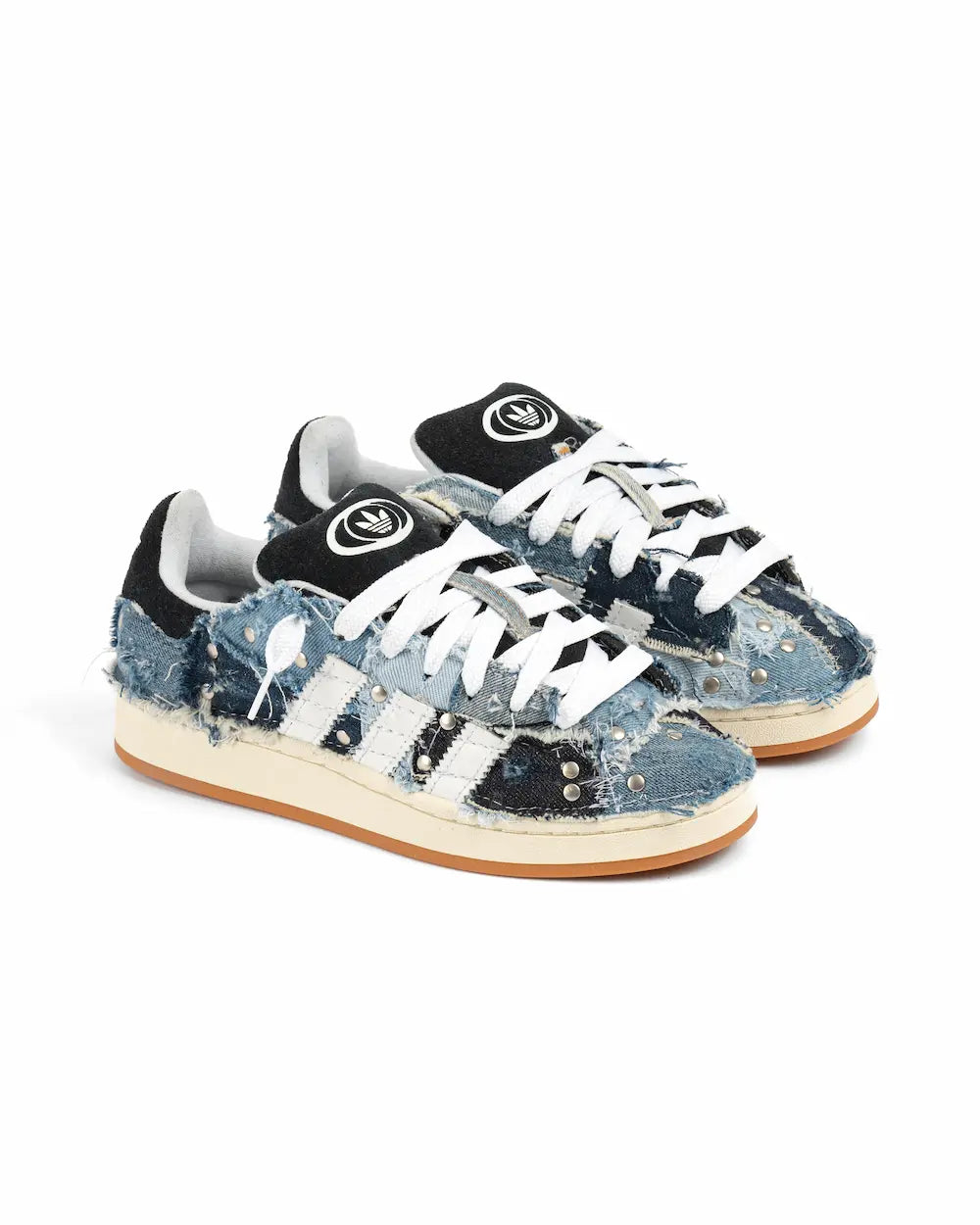 Adidas campus customizzata con jeans patchwork 