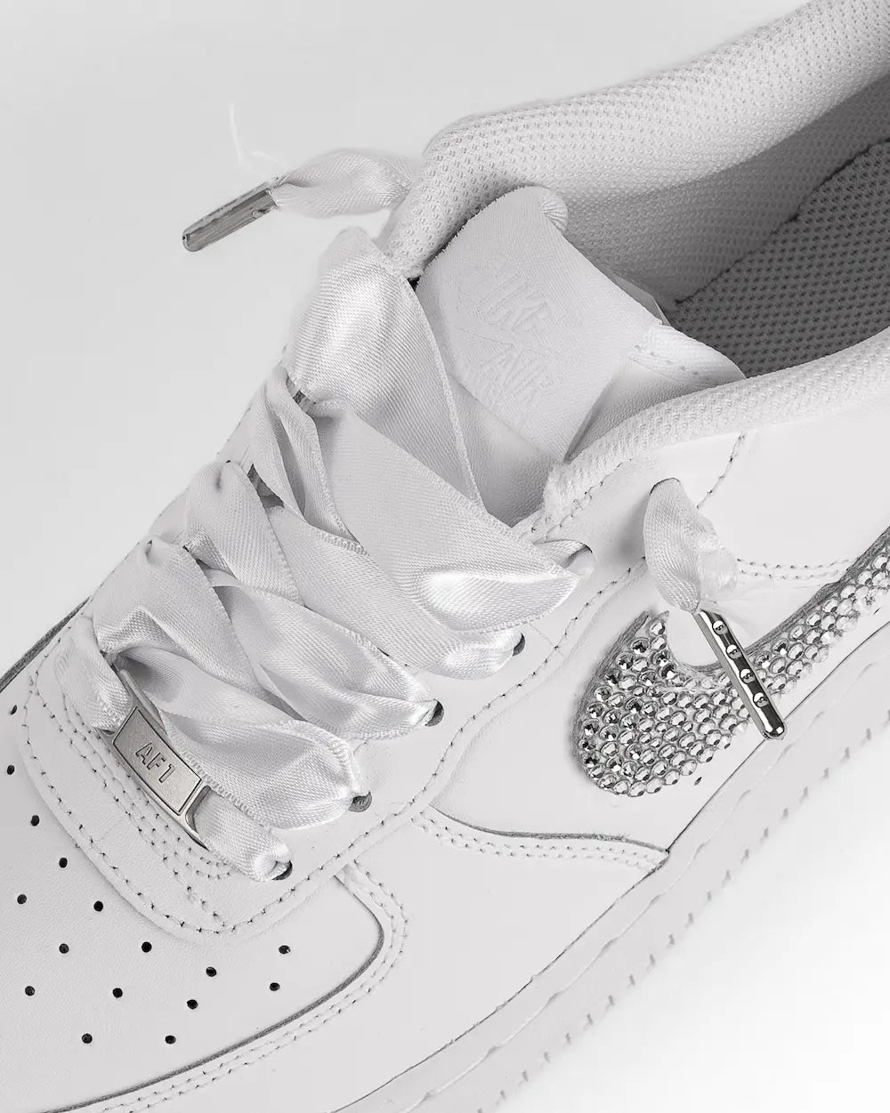 Nike Air Force 1 - Crystal Silver