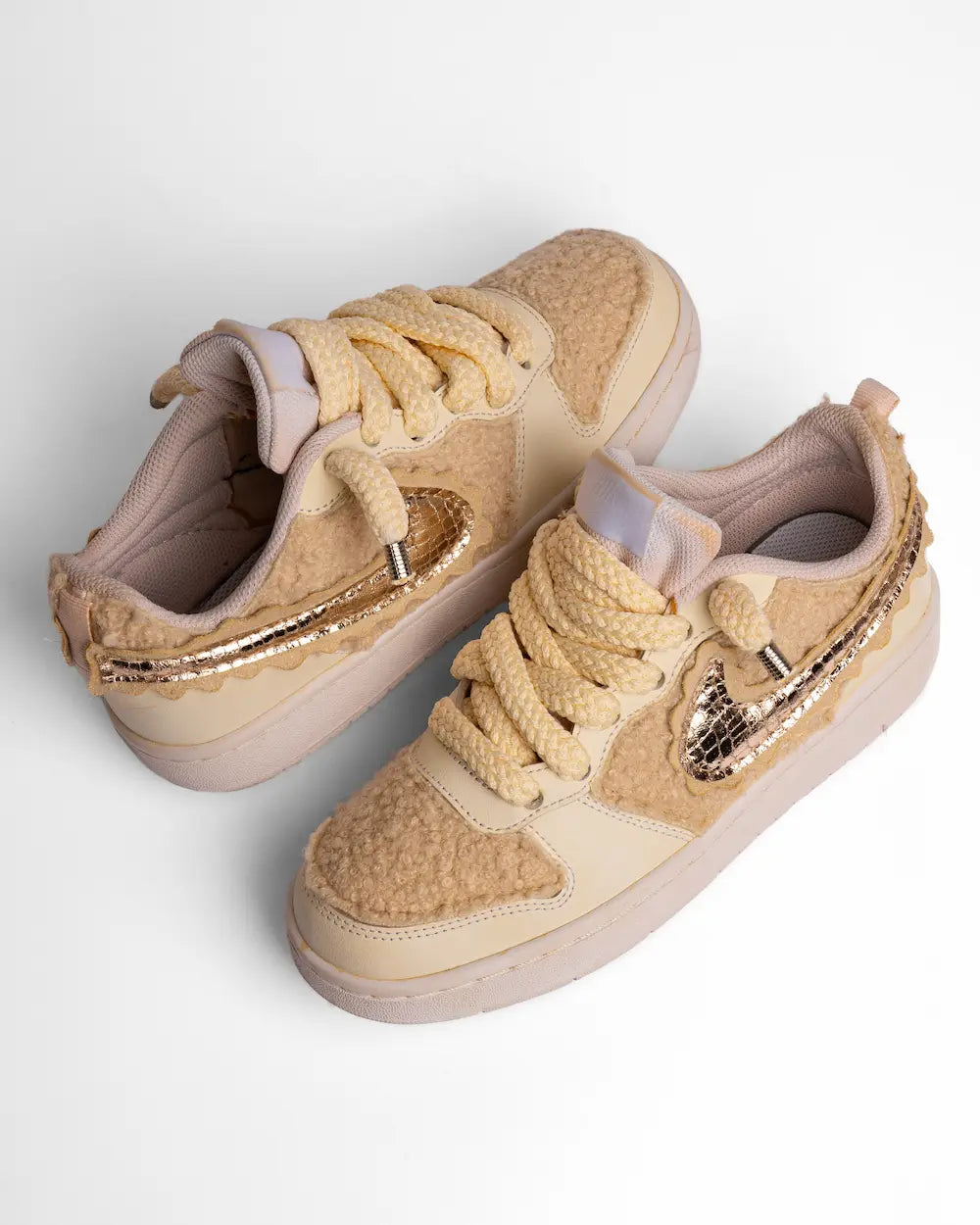 Nike Court Borough - Teddys Cream