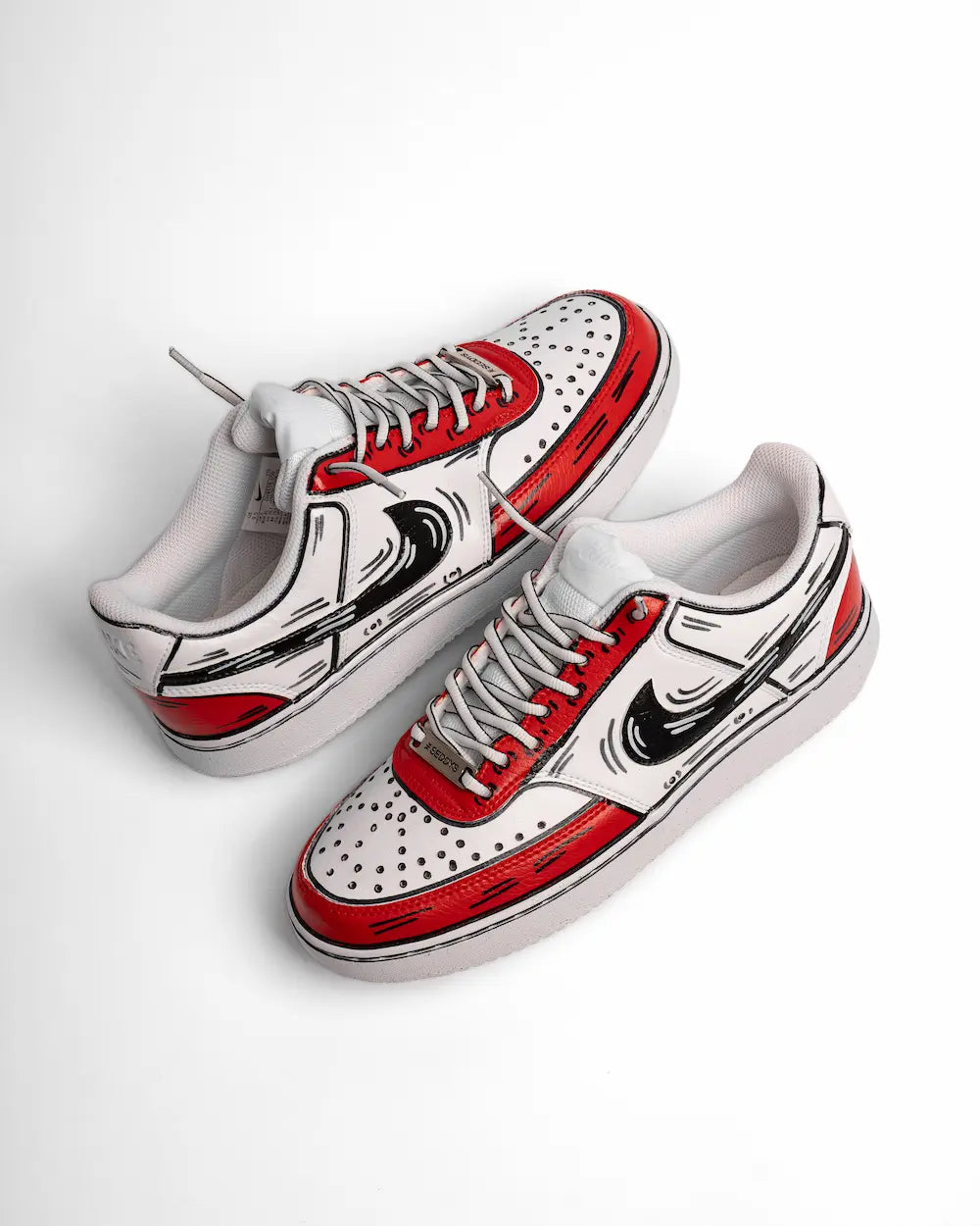 Comics Red & Black su Nike Court Vision, sneaker dipinta a mano effetto fumetto in tonalità rosso e nero
