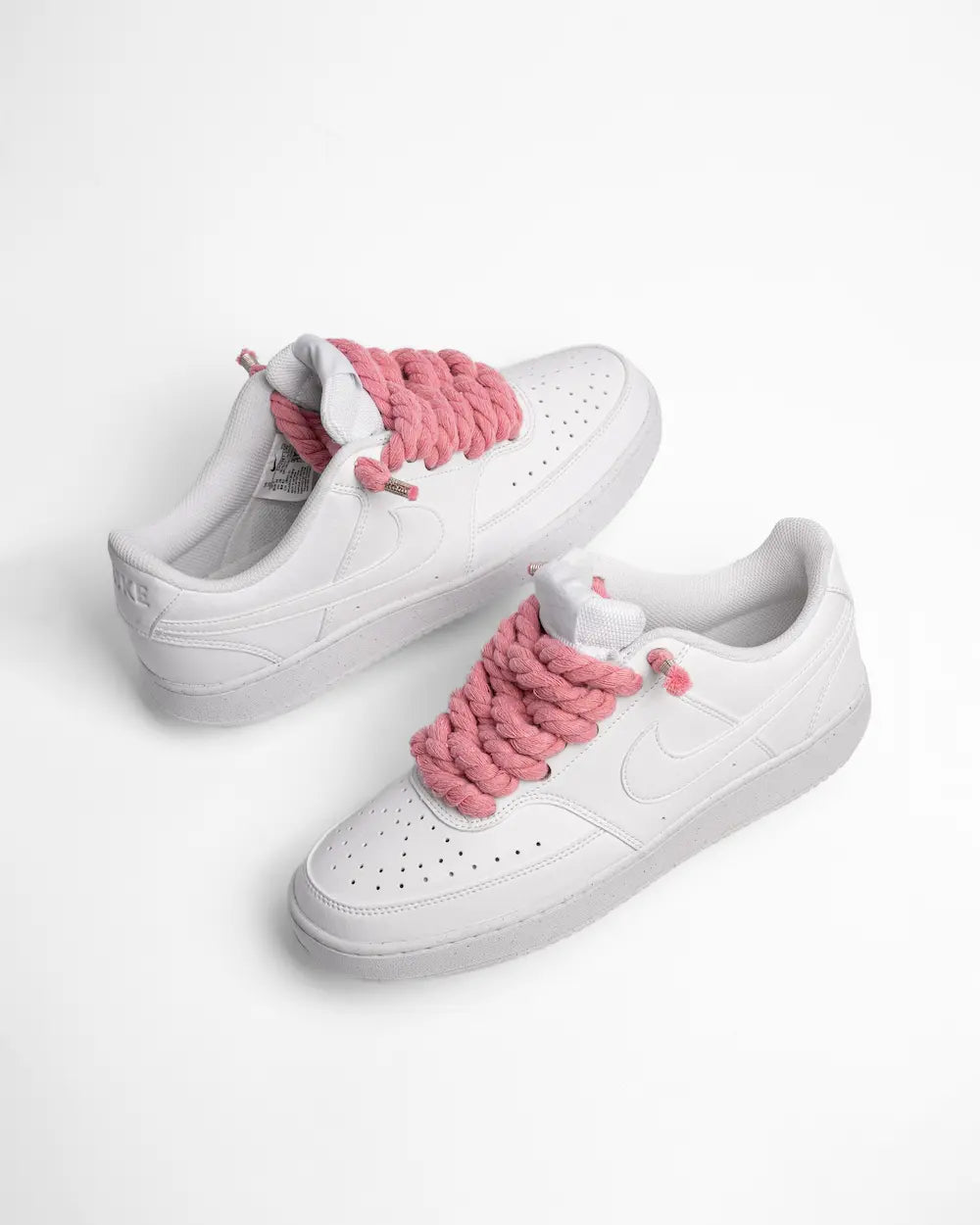Nike Court Vision personalizzata con lacci in corda rosa pastello