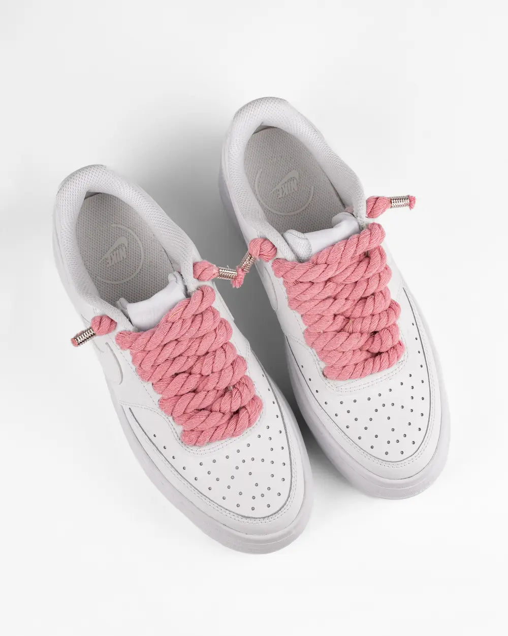 Nike Court Vision Platform personalizzata con lacci in corda rosa pastello