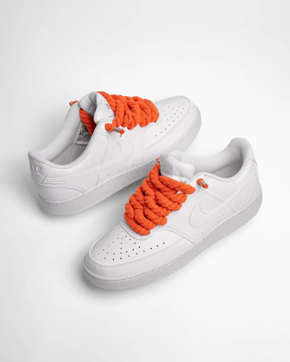 Nike Court Vision personalizzata con lacci in corda arancione
