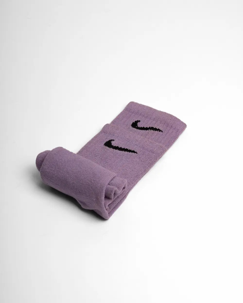 Calzini Nike custom, tintura colore viola